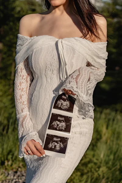 Maternity photoshoot for the gorgeous mother