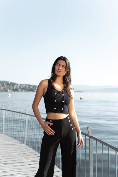 Lita's Graceful Zurich Portraits